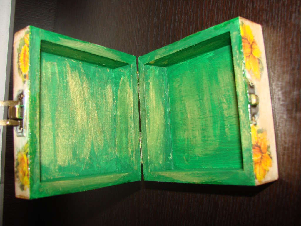 cutiuta paste puisori (3)